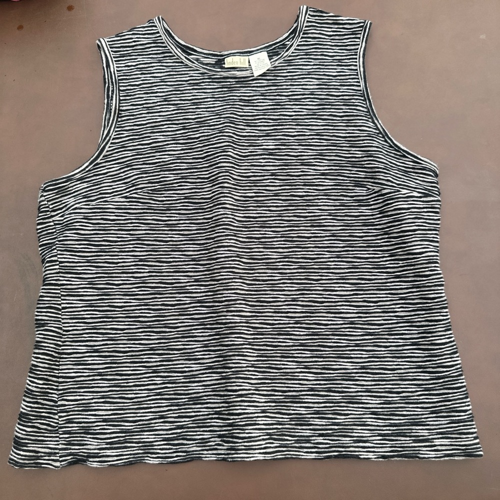 Linden Black and White‎ Striped Top